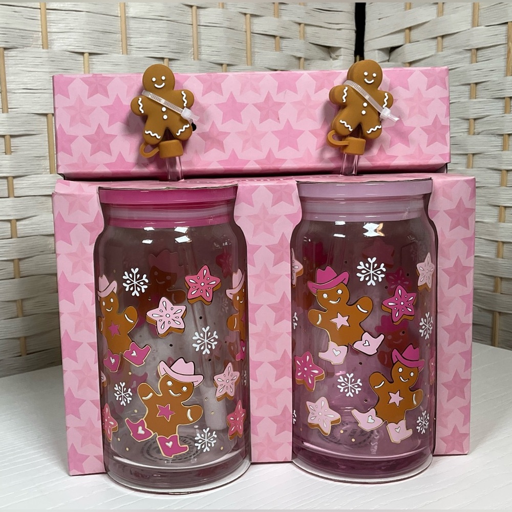 NIB Peppermint & Pine Glass Sipper Set- Pink Cowboy|Girl Gingerbread Theme